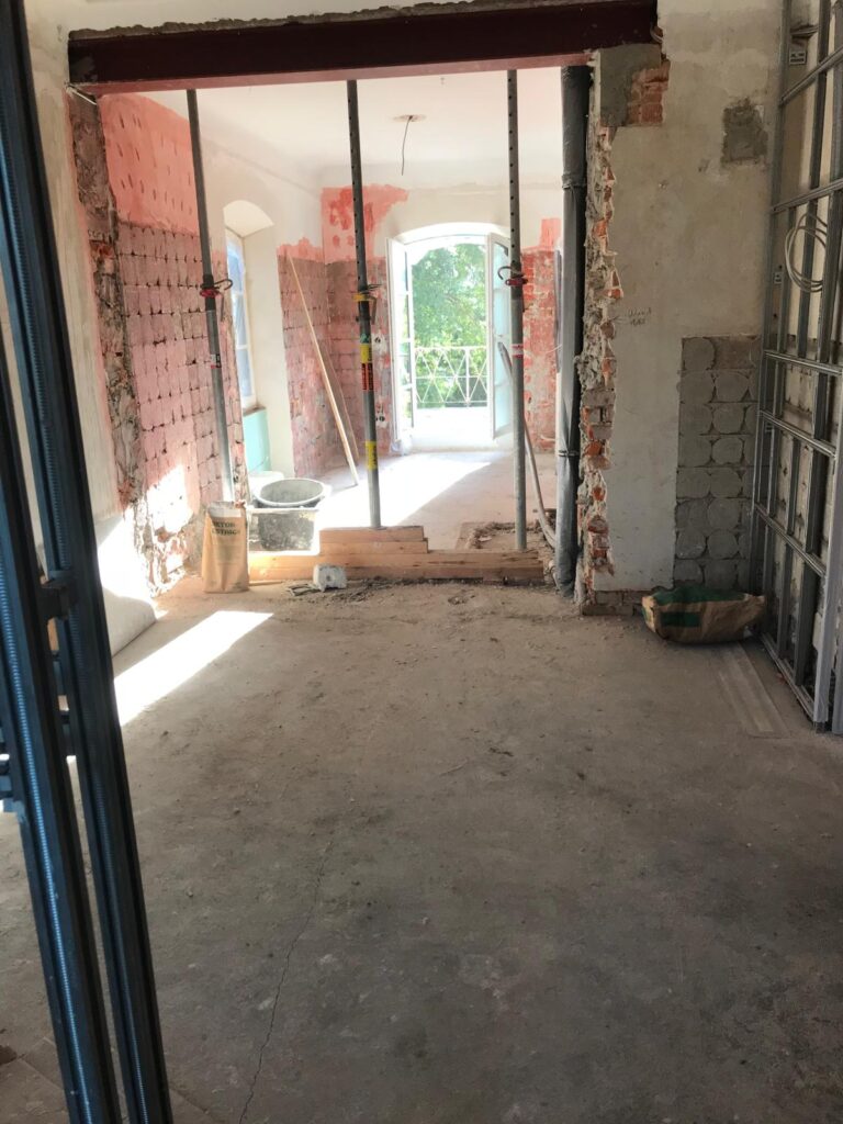 Fliesenleger Fliesen verlegen Erdmannhausen Ludwigsburg Stuttgart Heilbronn Backnang