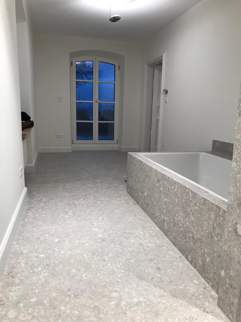 Fliesenleger Fliesen verlegen Erdmannhausen Ludwigsburg Stuttgart Heilbronn Backnang